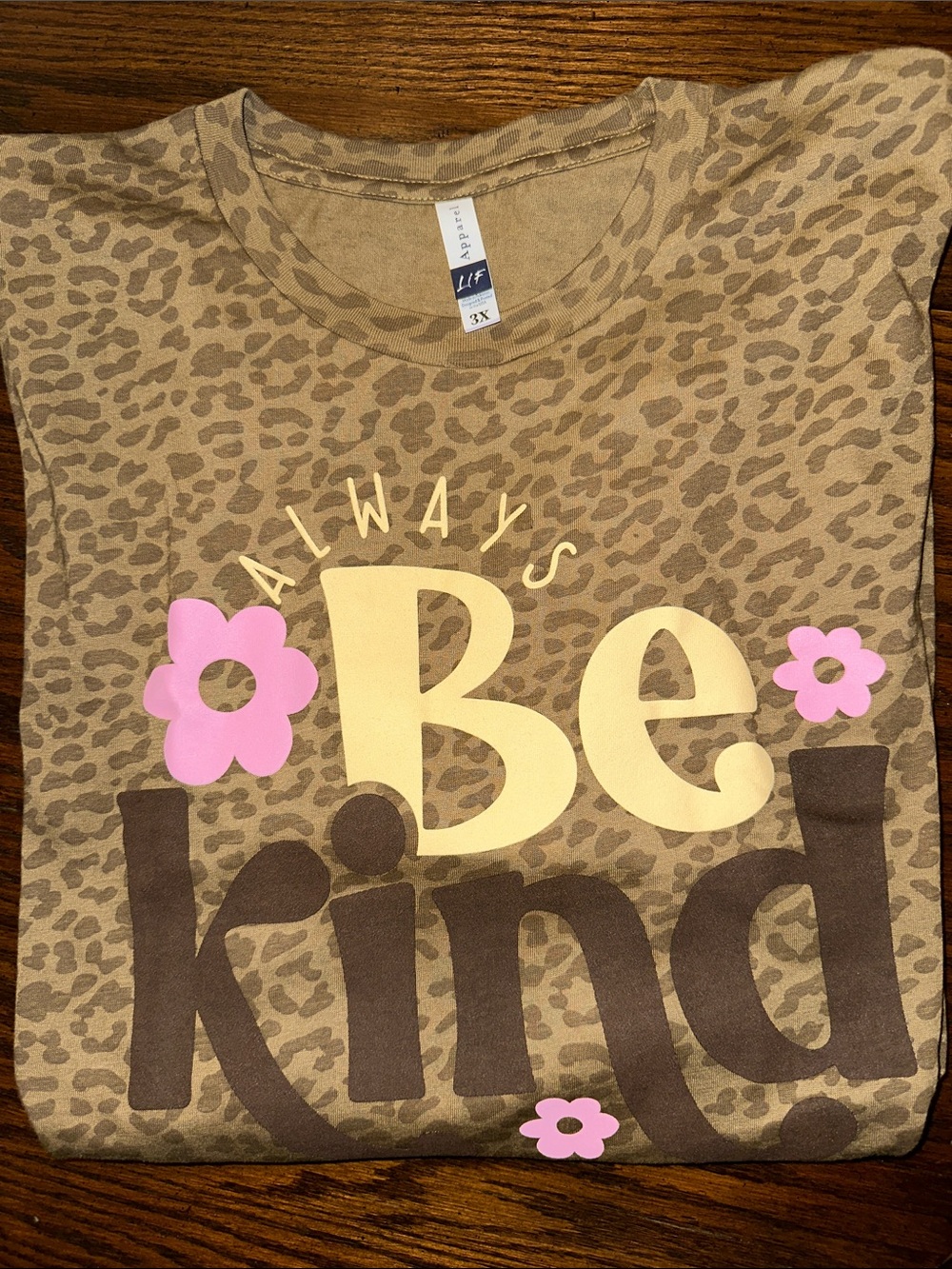 Always Be Kind Womens Leopard Print Graphic Tee - Brown & Pink 3X - Last One - Picture 1 of 7